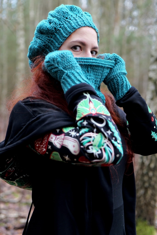 Zestaw zimowy na szydełko Świerczyna od Forest of Needles