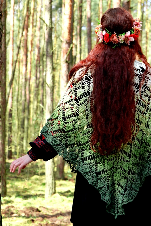 Chusta na szydełko Krasawica autorstwa Forest of Needles
